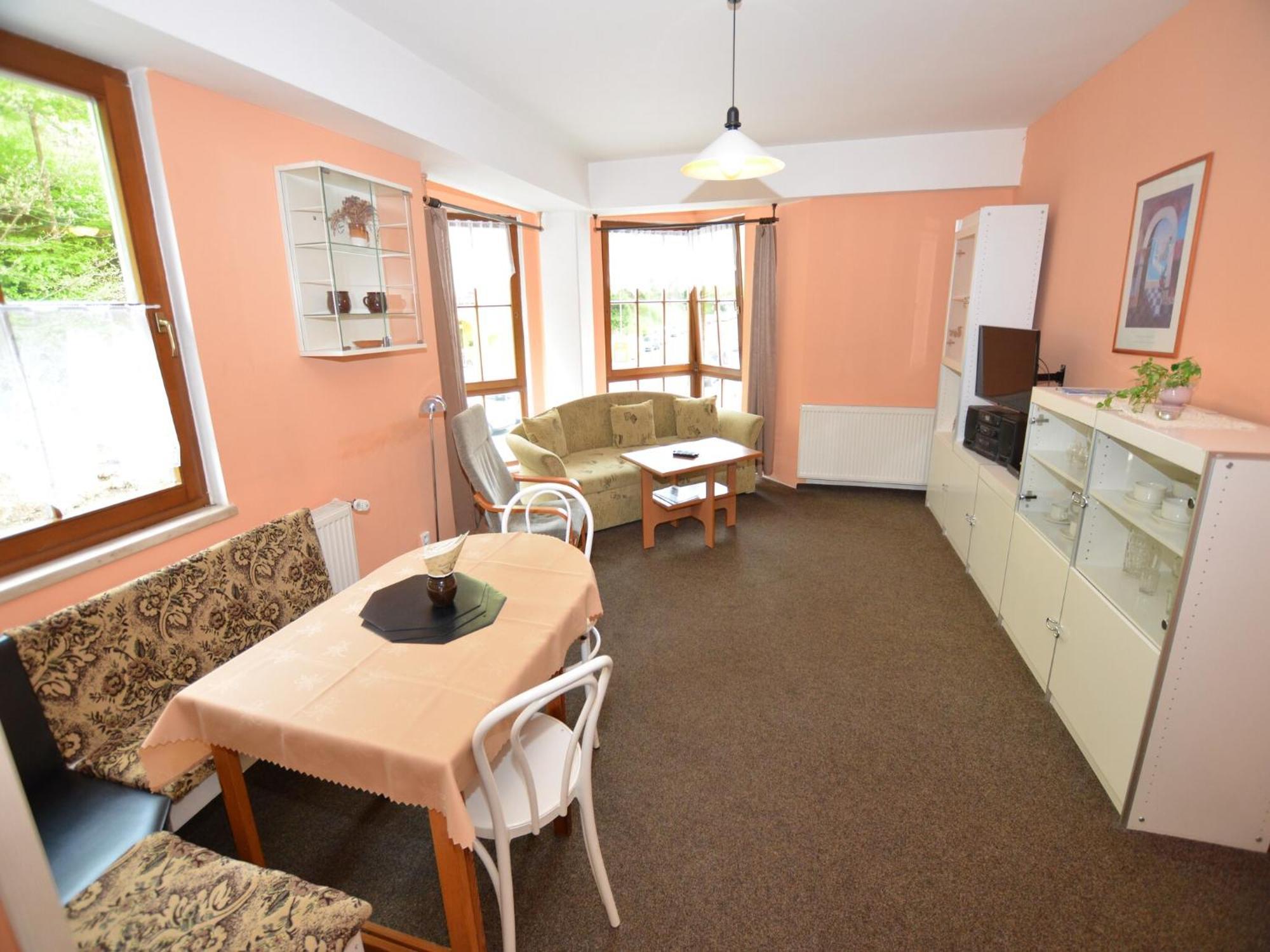 Snug Apartment In Jachymov Near Ski Area Bagian luar foto