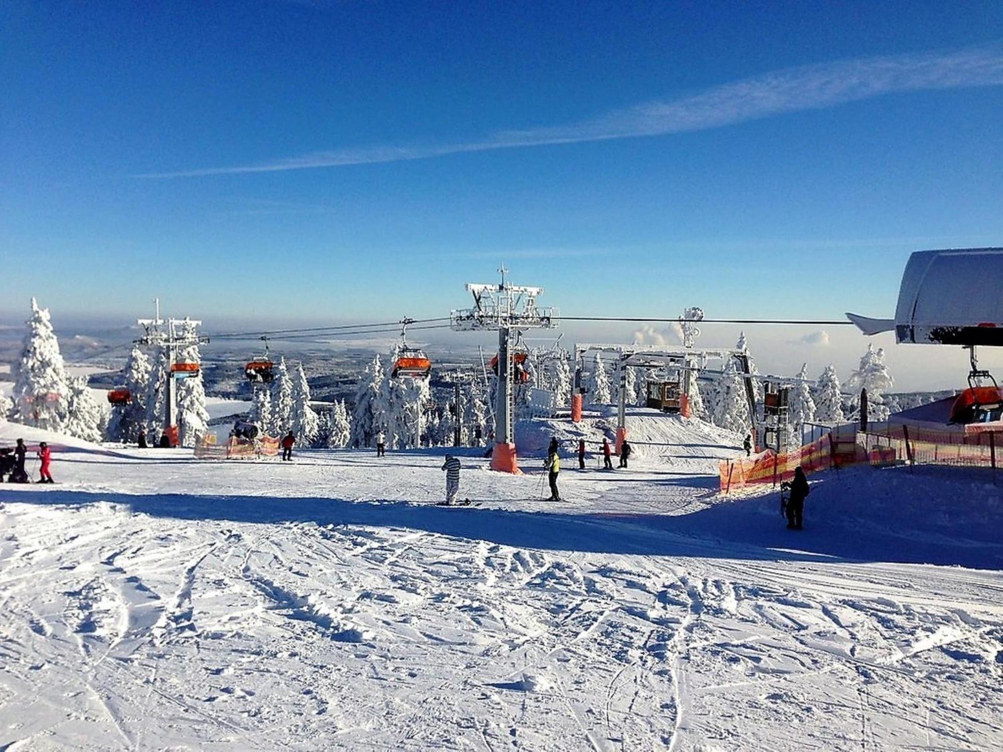 Snug Apartment In Jachymov Near Ski Area Bagian luar foto