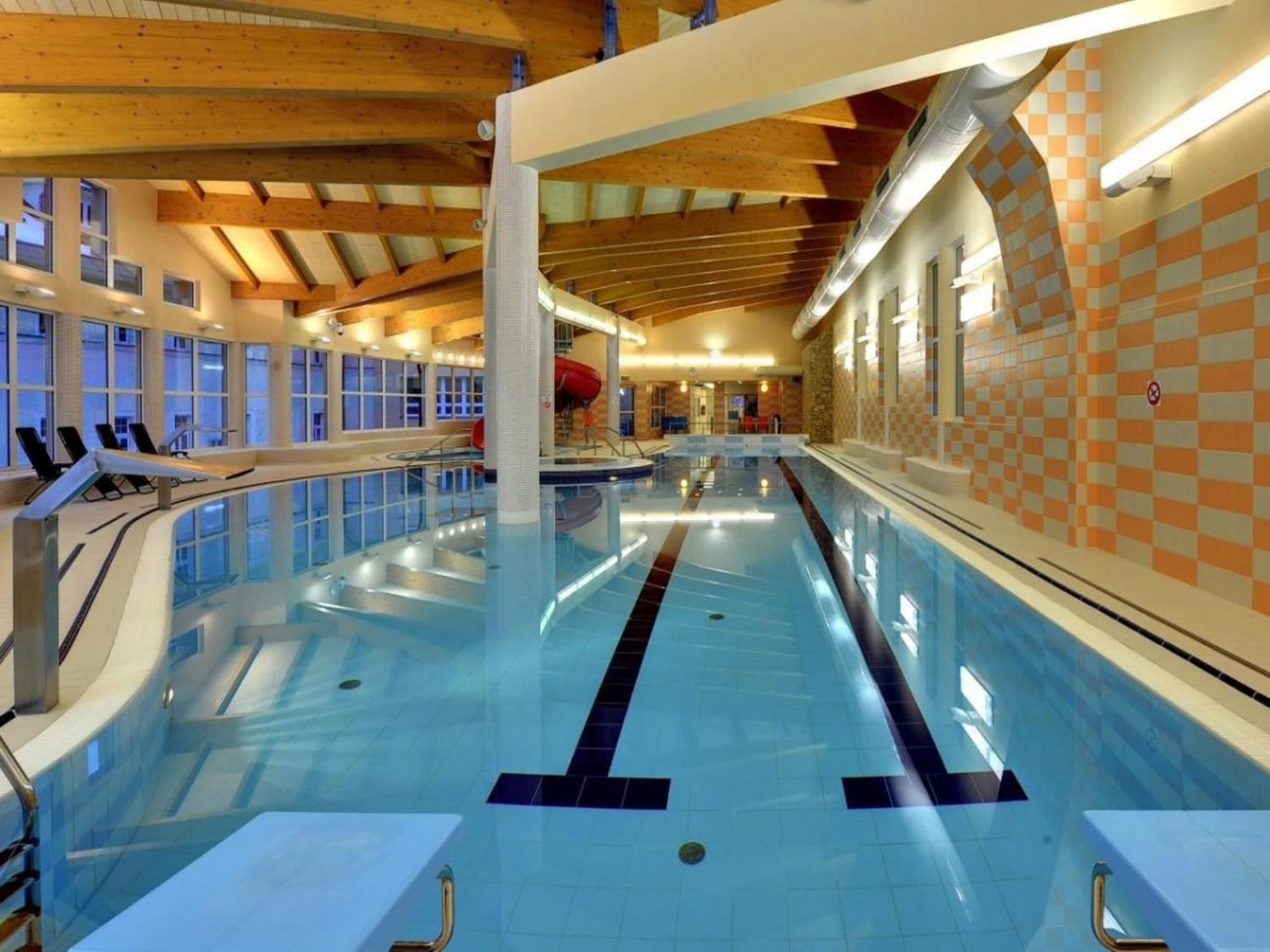 Snug Apartment In Jachymov Near Ski Area Bagian luar foto